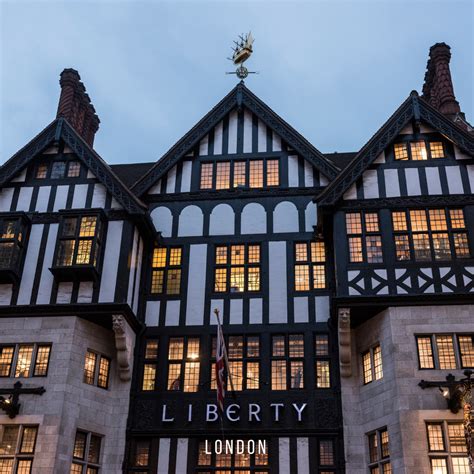 tudor houses in london.